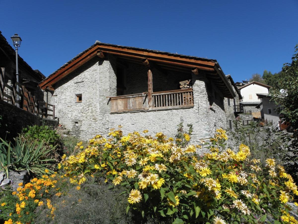 La Vera Casa Di Mose Marmora Exterior photo